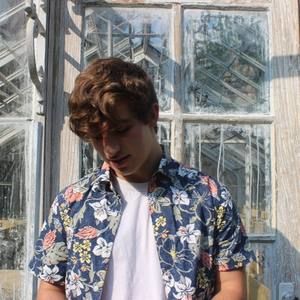 Meet your Posher, Christian